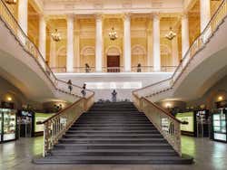 Escaleras del Museo Ruso