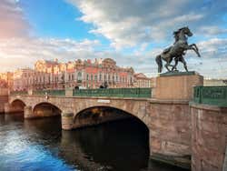 Puente Anichkov